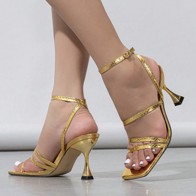 Sandali Sexy con Stampa Serpen - Sandal Strappy Heeled recensione e prezzo
