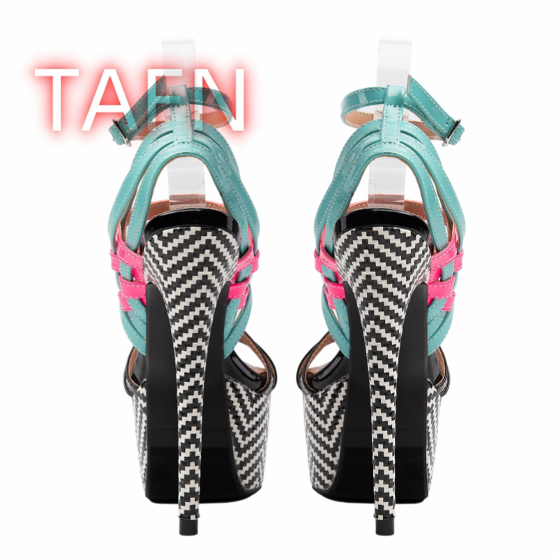Sandali con tacco a spillo e p - Sandal Strappy Heeled recensione e prezzo