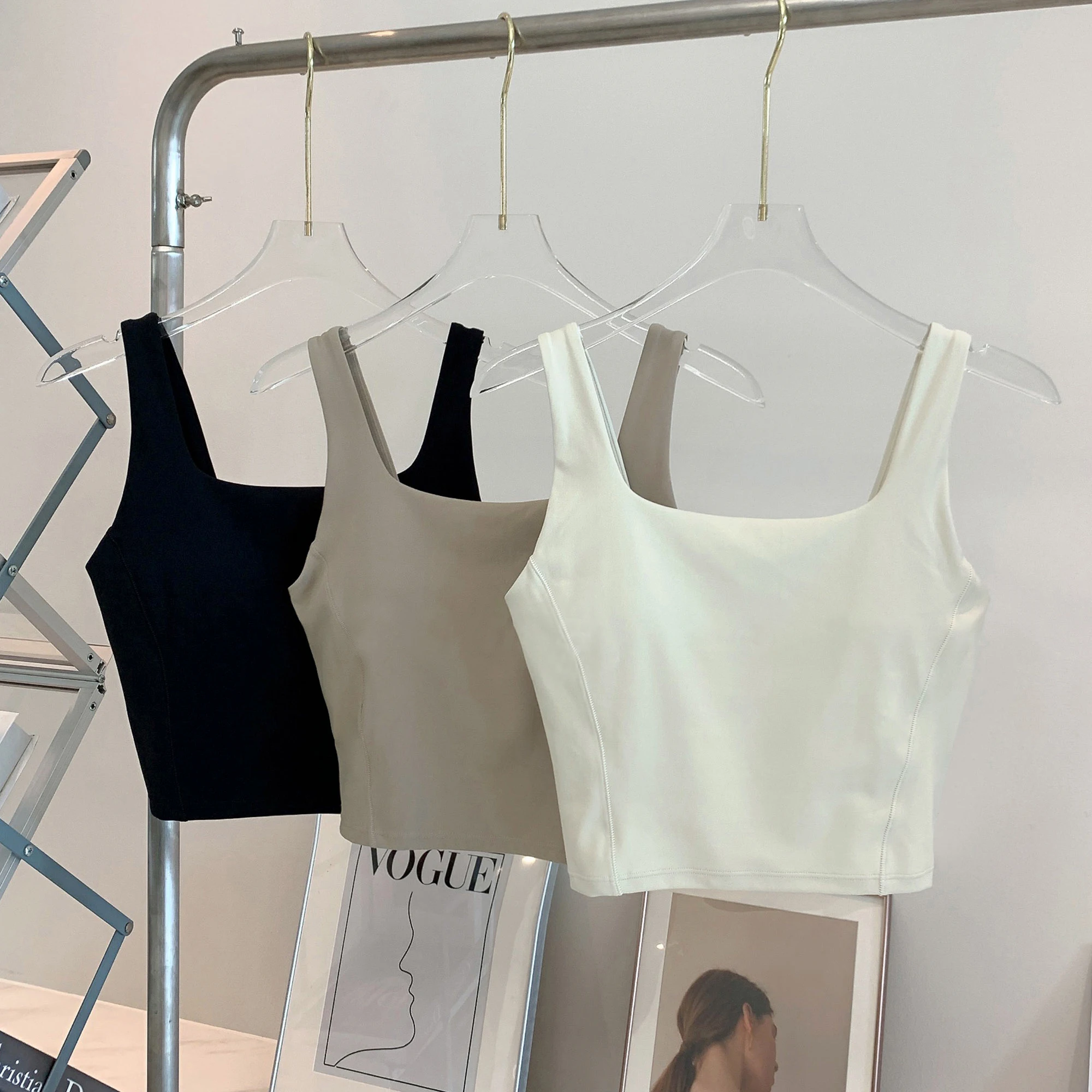 Reggiseno da yoga da donna ad  - Crop Top Crochet recensione e prezzo