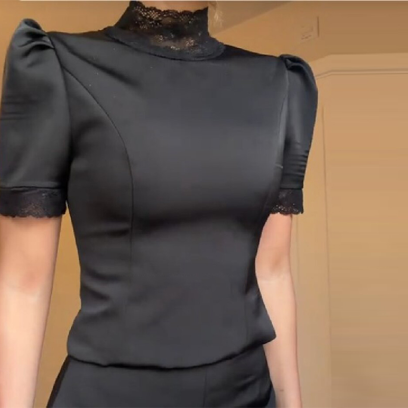 Nuovi Completi Corti in Raso c - Blouse Off Shoulder recensione e prezzo
